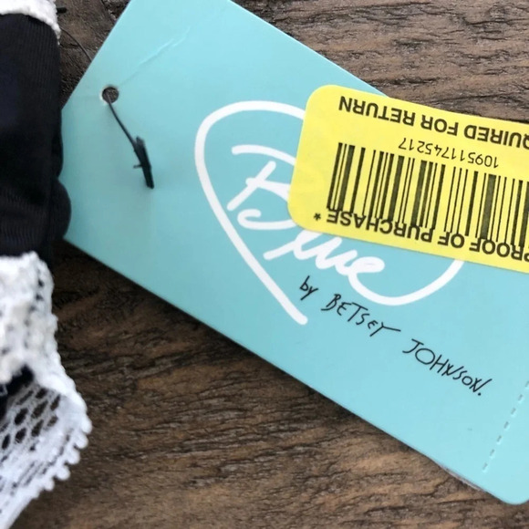 3/$25 Betsey Johnson The Bride Bikini Panties New - Picture 3 of 6